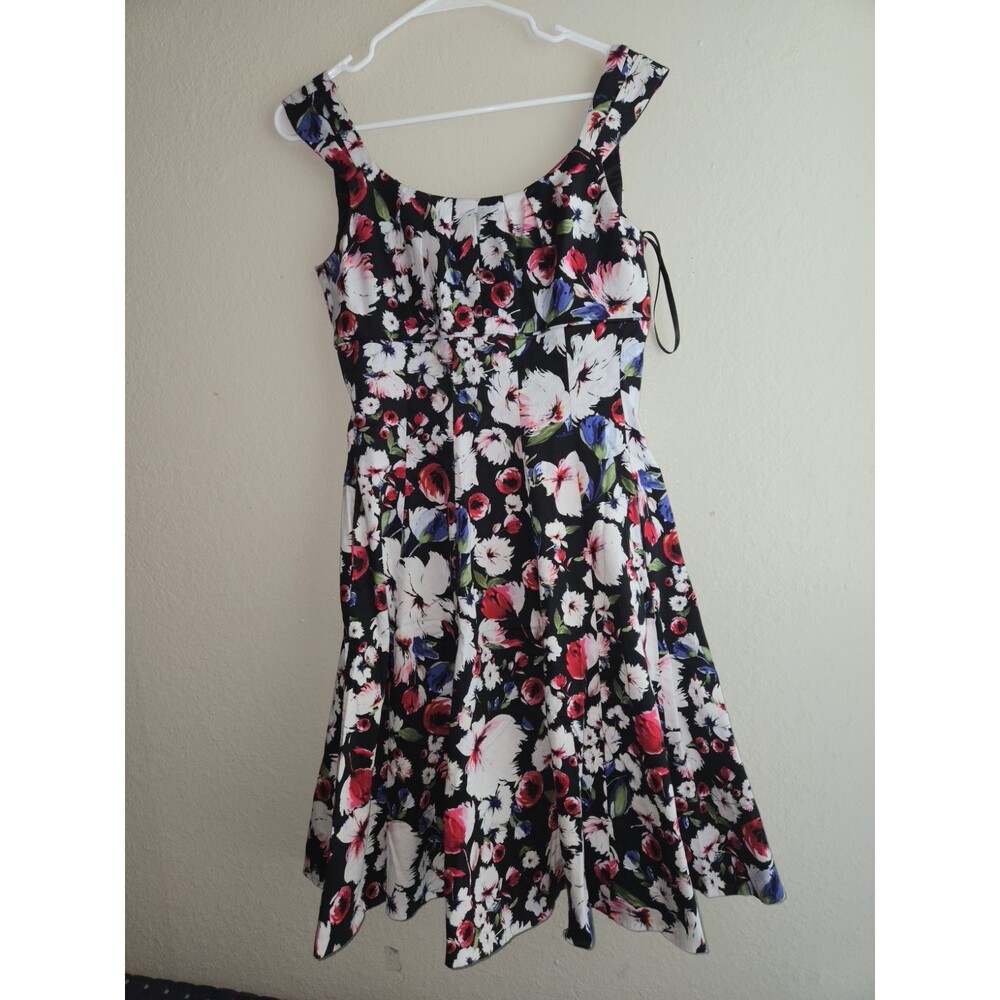 White House Black Market Dress Women's  4 Fit Flare Floral Sleeveless Black
